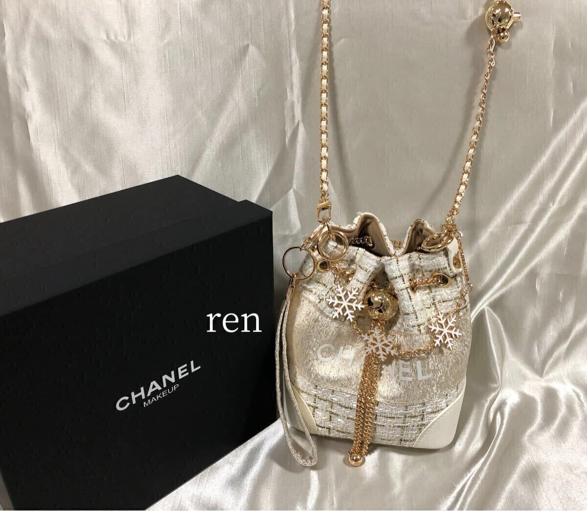 希少新品 シャネル ノベルティ CHANEL ショルダーバッグ ゴールド