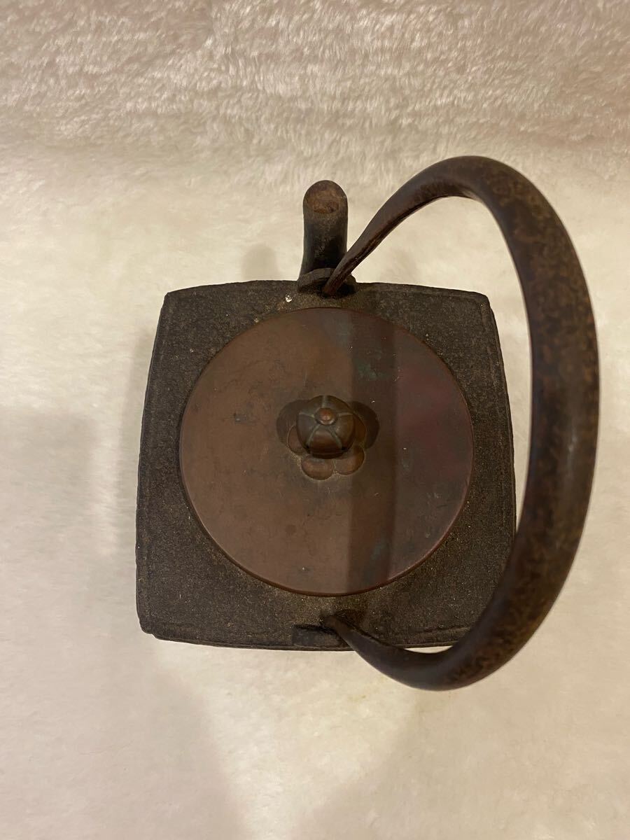 鉄瓶 正方形 明治 急須 煎茶道具 茶道具 茶器 金属工芸 時代物 古民家