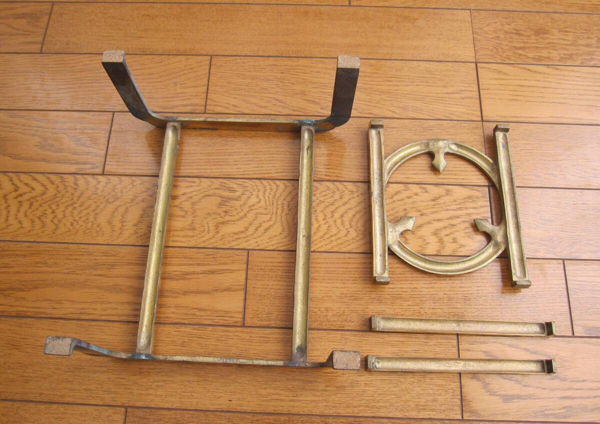 Yahoo!オークション - 真鍮製 五徳【 火鉢 囲炉裏 吉原五徳 茶道具 金