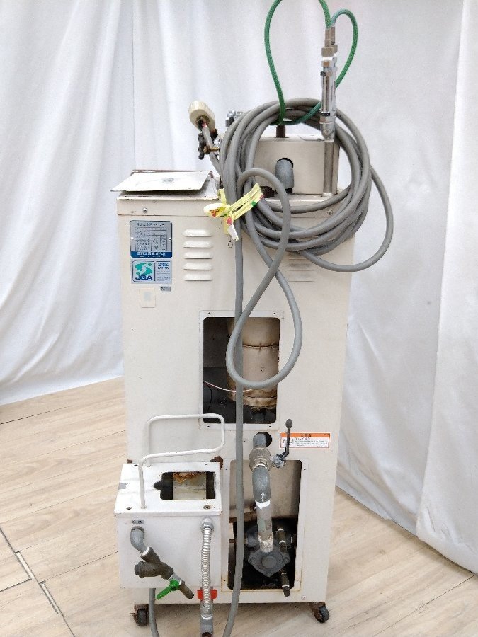 NAOMOTO NBC-2070R 水流式簡易ボイラー ジャンク品 NAOMOTO NBC-2070R