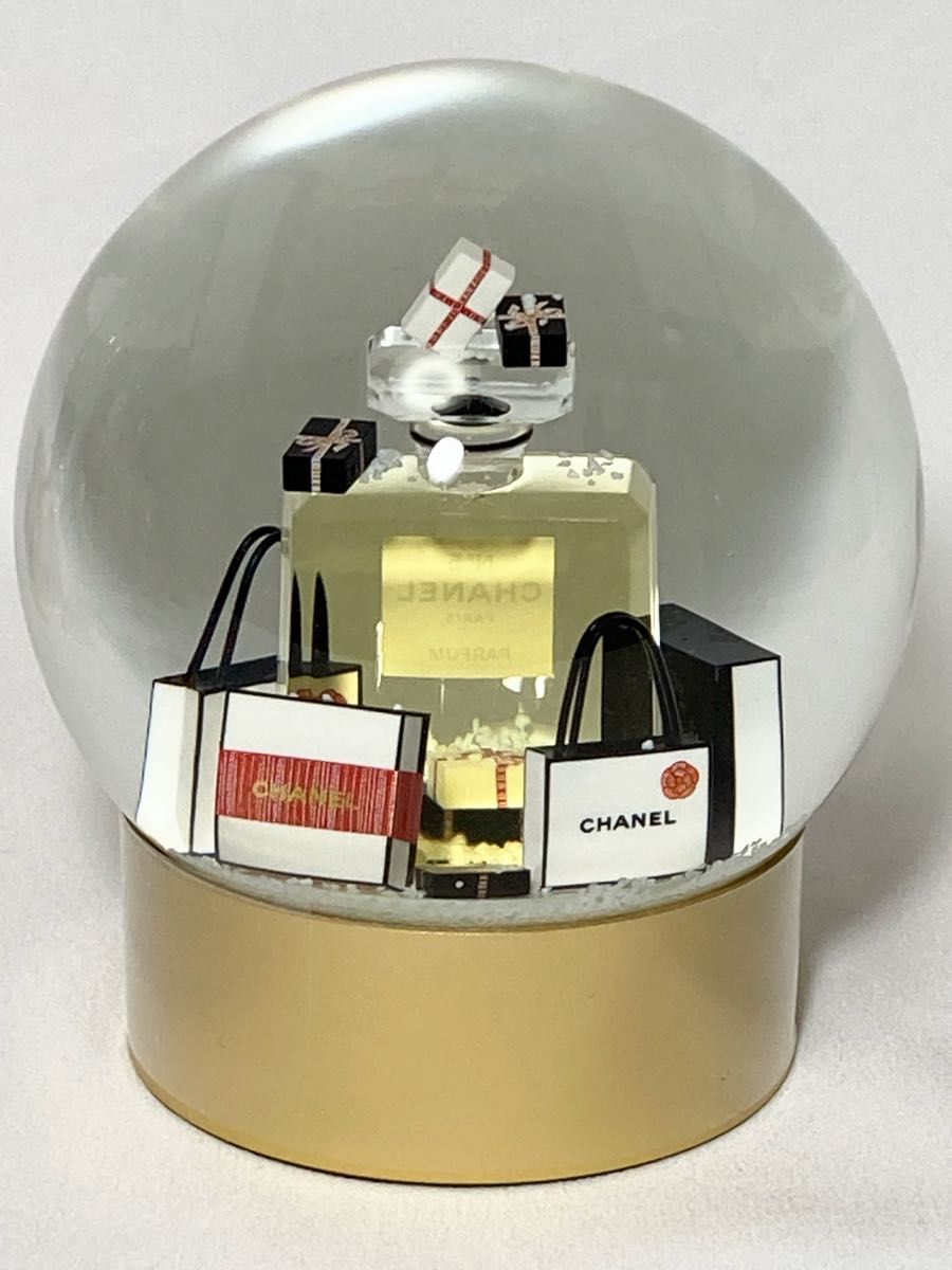 ノベルティ品】シャネル 2021年VIP限定 ノベルティースノードーム