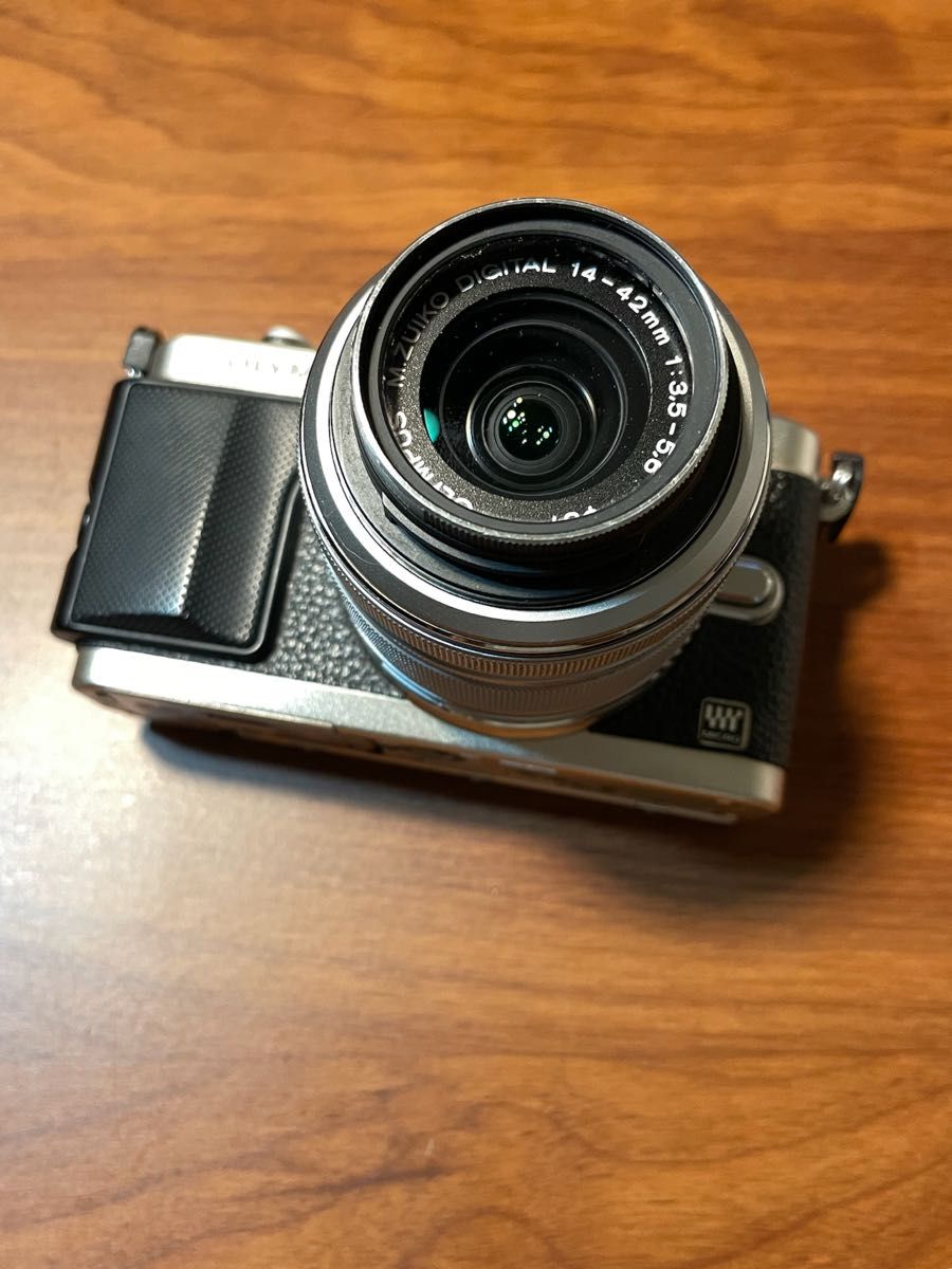 ジャンク OLYMPUS PEN Lite E-PL5 デジタルカメラ ミラーレス一眼レフ