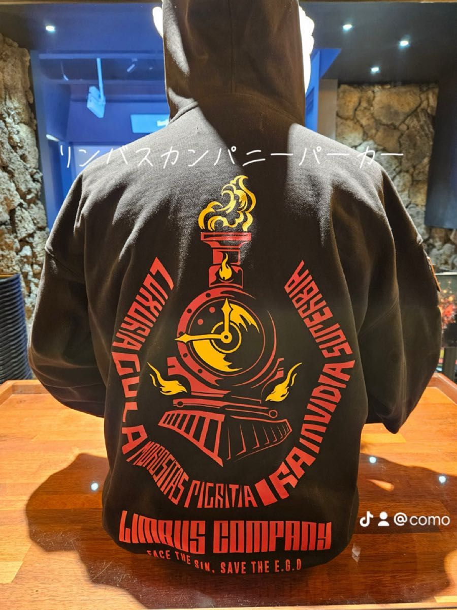 リンバスカンパニージップパーカー ハムハムパンパン 限定バッチ3枚