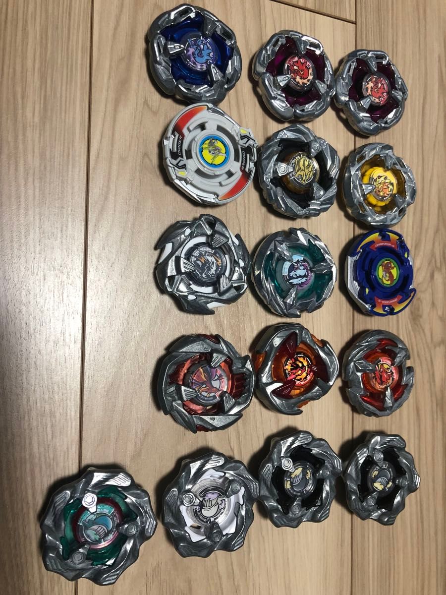 ベイブレードX【引退】【まとめ売り】｜Yahoo!フリマ（旧PayPayフリマ）