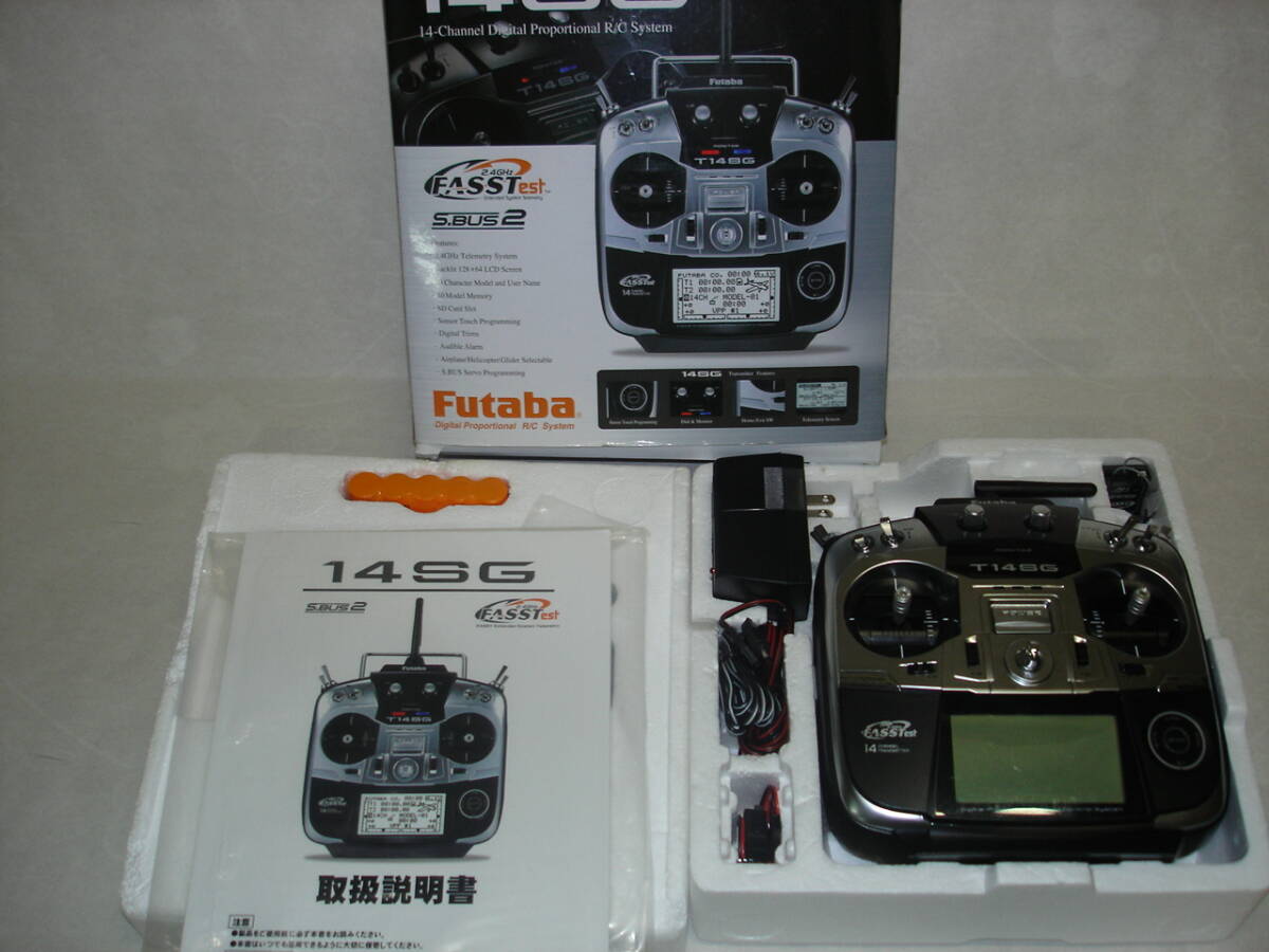 双葉電子工業 14SG 14ch ヘリコプター用T/Rセット 双葉電子工業 14SG