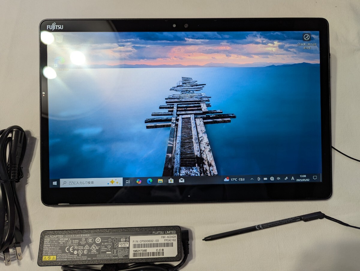 Fujitsu ARROWS Tab Q738/SE (Celeron SSD 128GB｜Yahoo!フリマ（旧