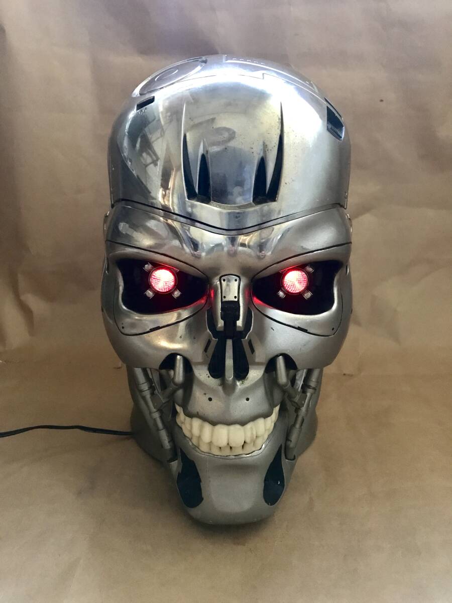 Yahoo!オークション - 商品 ターミネーター T3 DVDプレーヤー サント