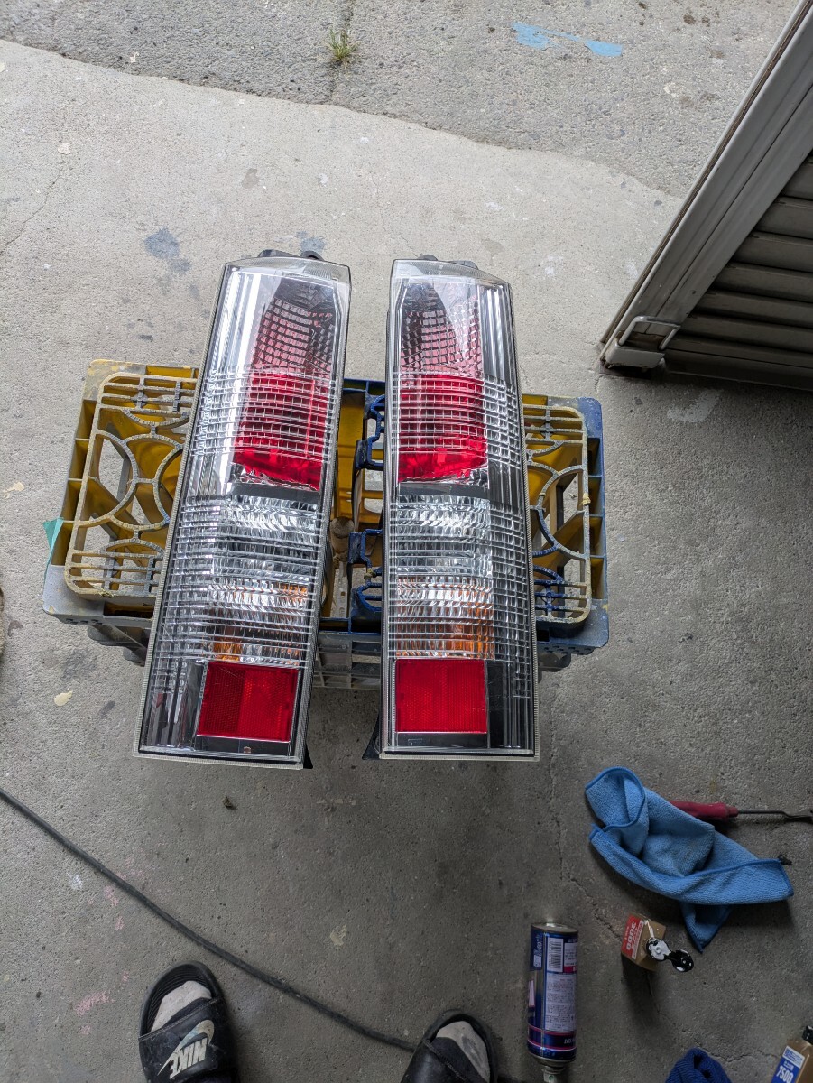 スズキ 純正 DA64W エブリィ ワゴン テールライト テールランプ 左右