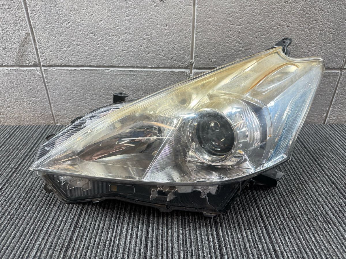 プリウスアルファ ヘッドライト左右 ハロゲン ZVW40/41 前期 47-41 2