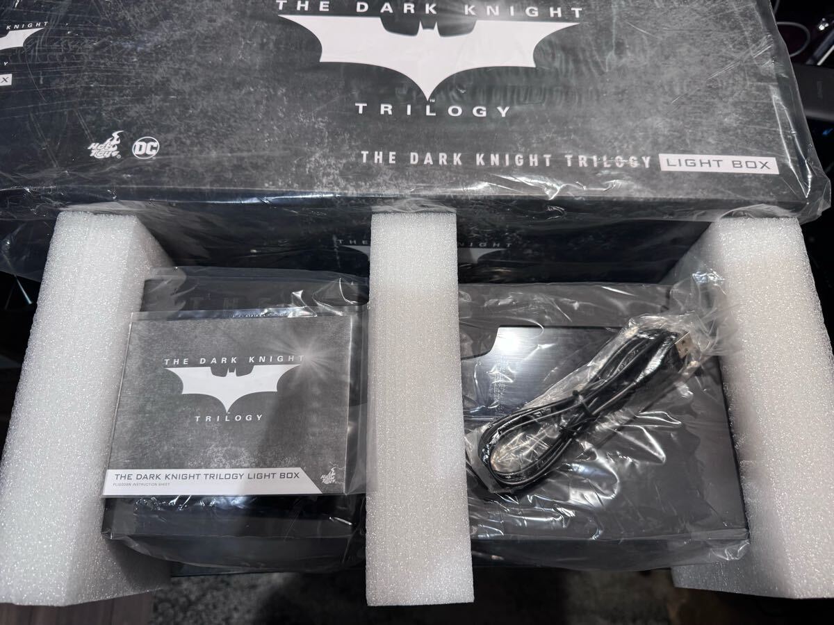 ホットトイズ】バットマン ダークナイト ロゴライトボックス 美品