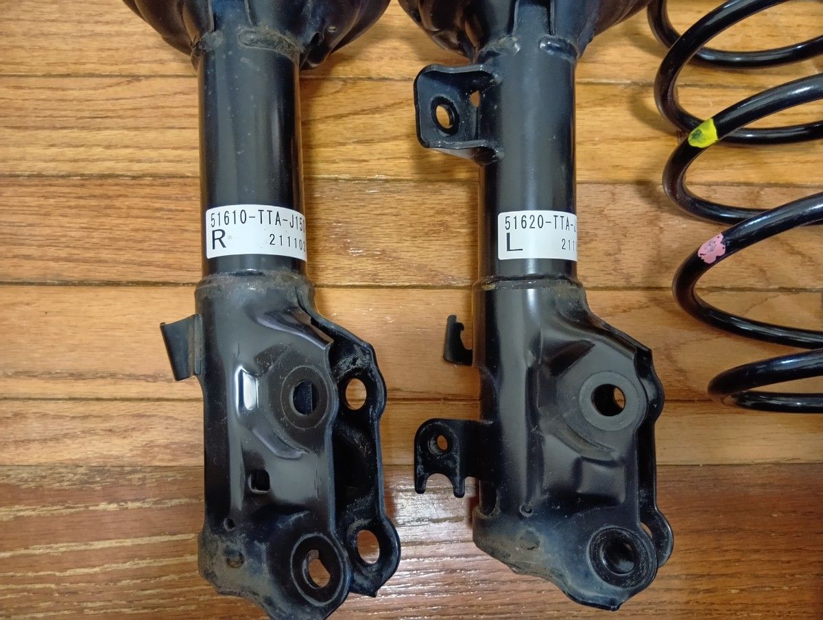 N-BOX JF3 ターボ 純正 サスペンションキット ショック スプリング