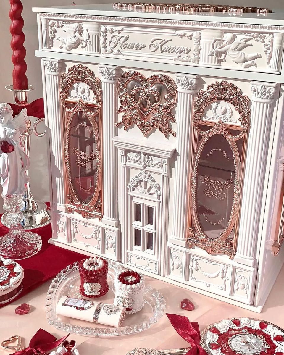 新品未使用】フラワーノーズ ストロベリーキューピッド コスメ収納