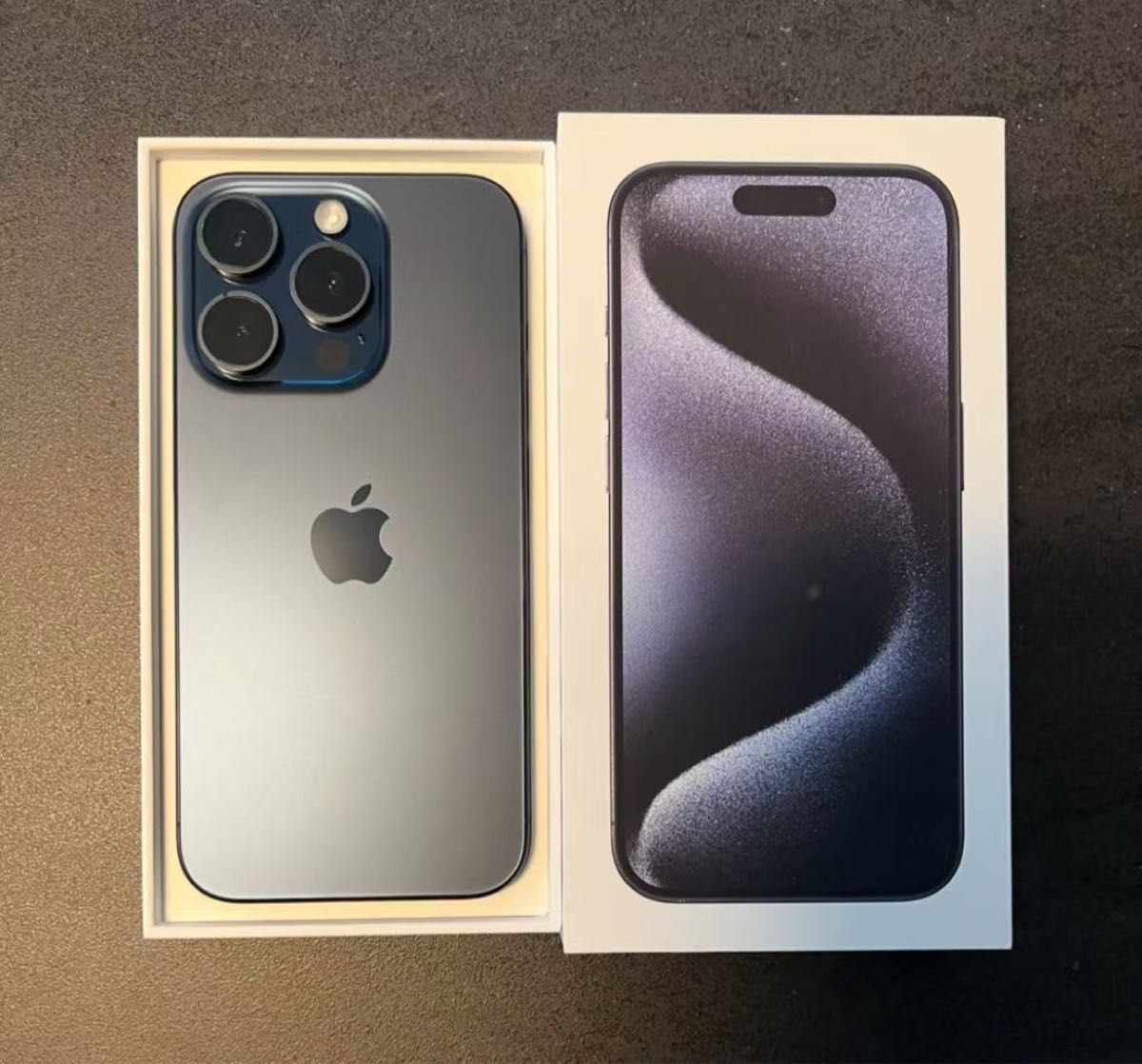 iphone 15 Pro 128GB ブルー バッテリー97% 充放電200回 日本国内版