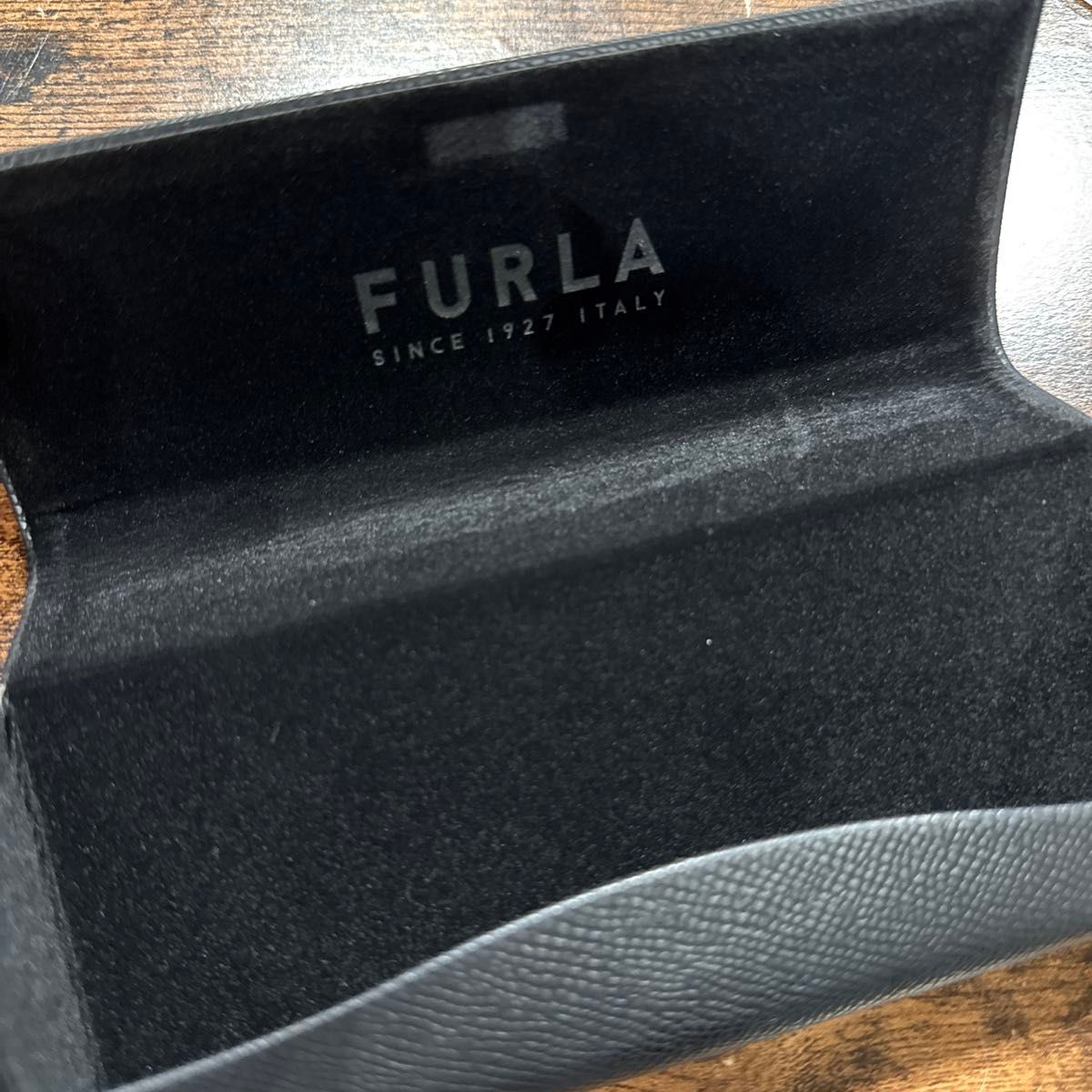 フルラ FURLA メガネケース サングラスケース｜Yahoo!フリマ（旧PayPay