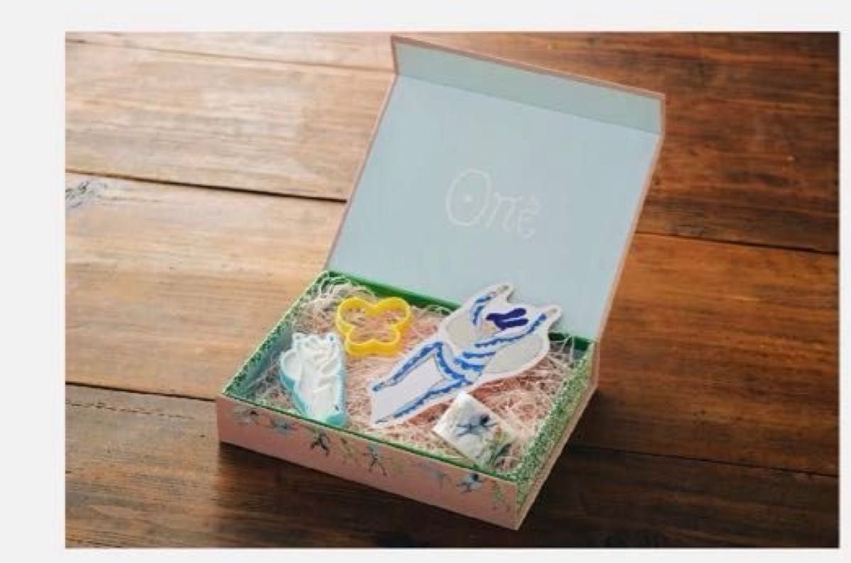 ミナペルホネン 伊勢丹限定 One gift box /ワン ギフト ボックス