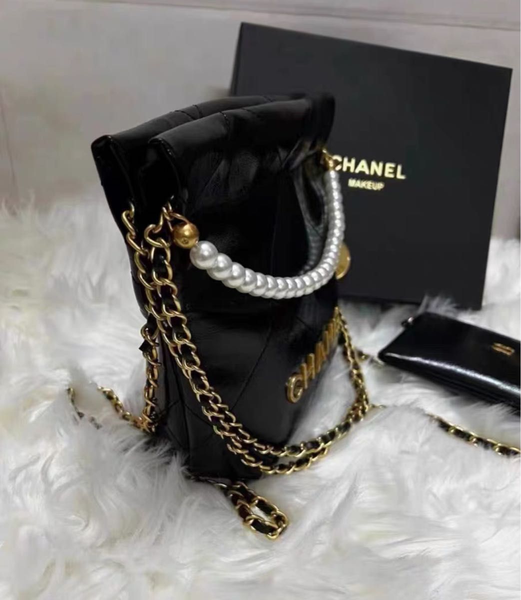 シャネル ノベルティ ショルダーバッグ 斜めがけ ポーチ付き｜Yahoo