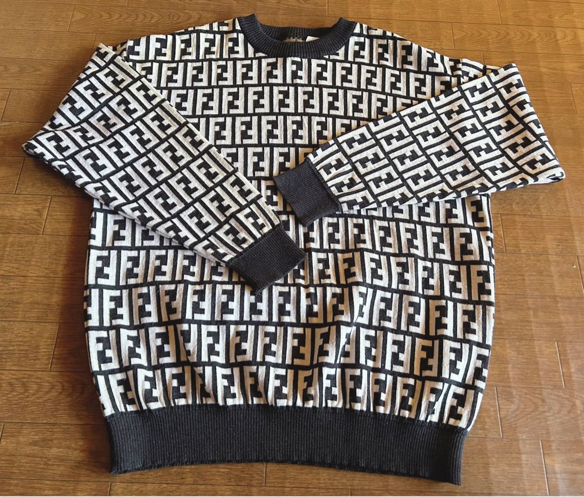 FENDI フェンディ ウール セーター ニット｜Yahoo!フリマ（旧PayPay