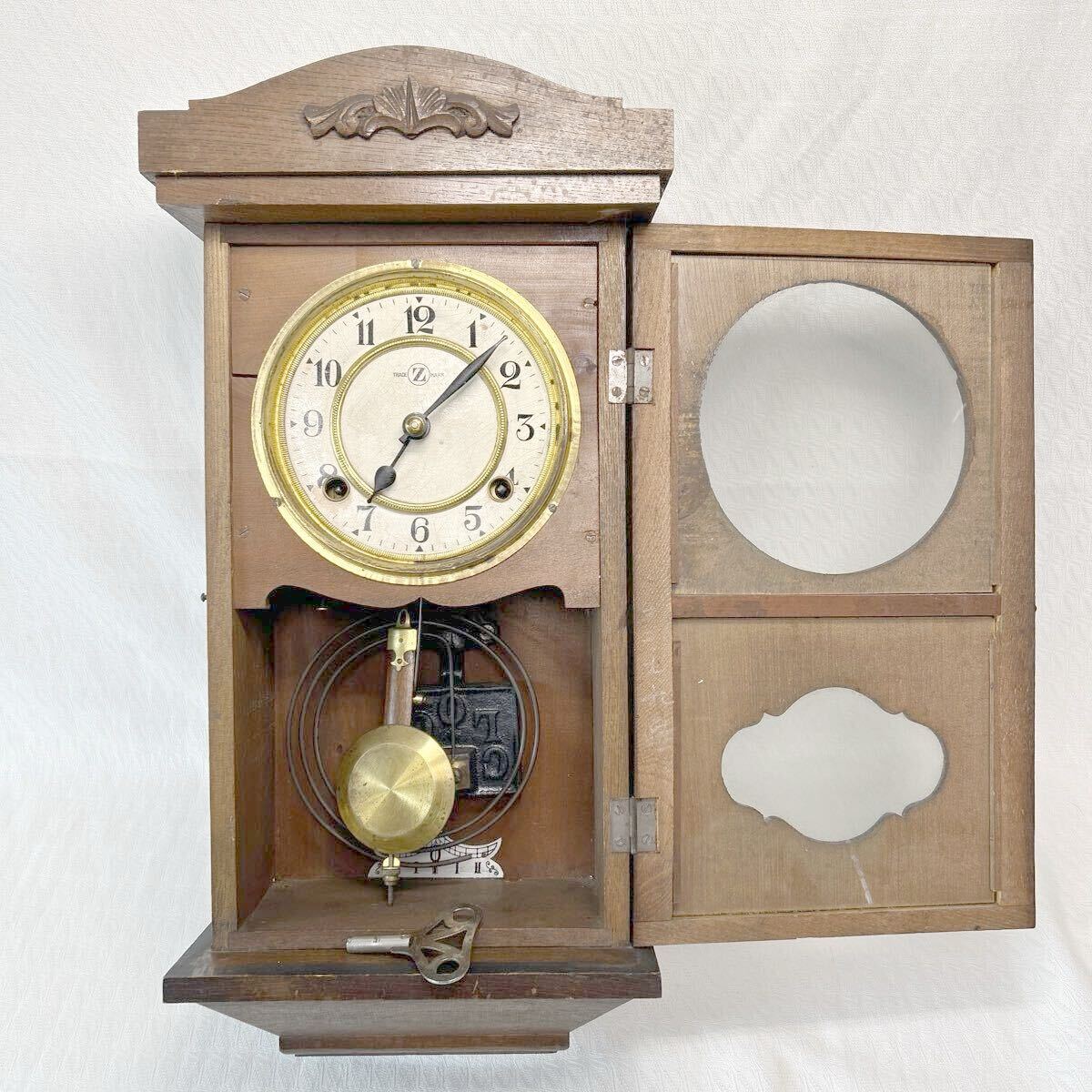 Yahoo!オークション - TRADE MARK Z ゼンマイ式 振り子時計 掛け時計