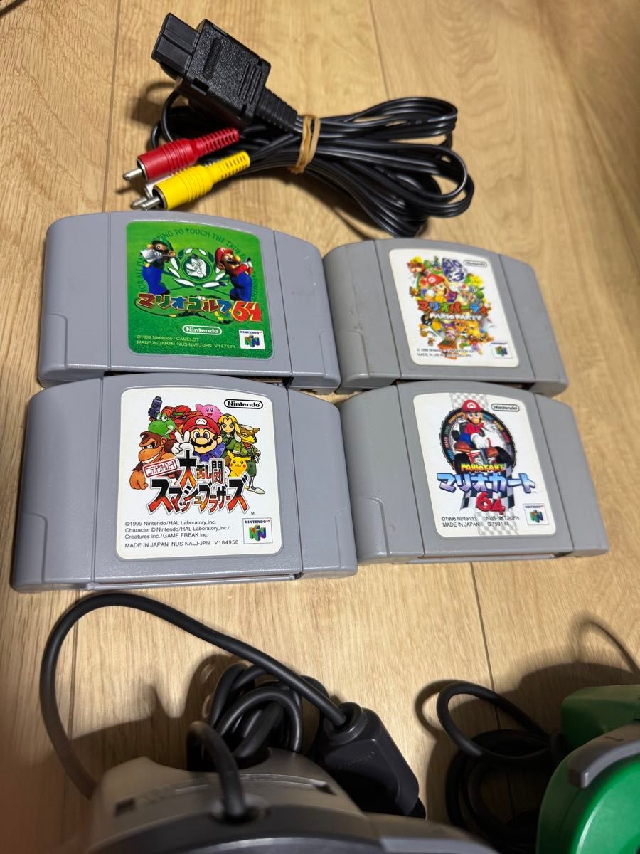 ニンテンドー64本体 コントローラー4個ソフト4本 セット 動作確認済