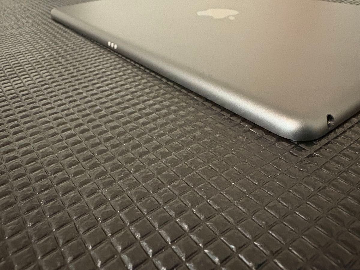 Apple iPad 第9世代 Wi-Fi 64GB バッテリー最大容量90%｜Yahoo!フリマ