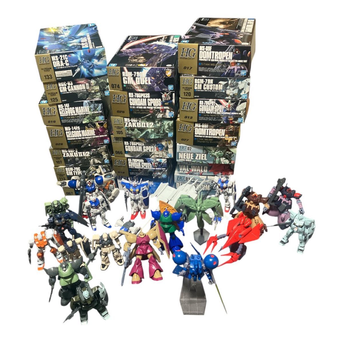 ガンプラ ガンダム プラモデル 機動戦士ガンダム 組済 完成品 HG