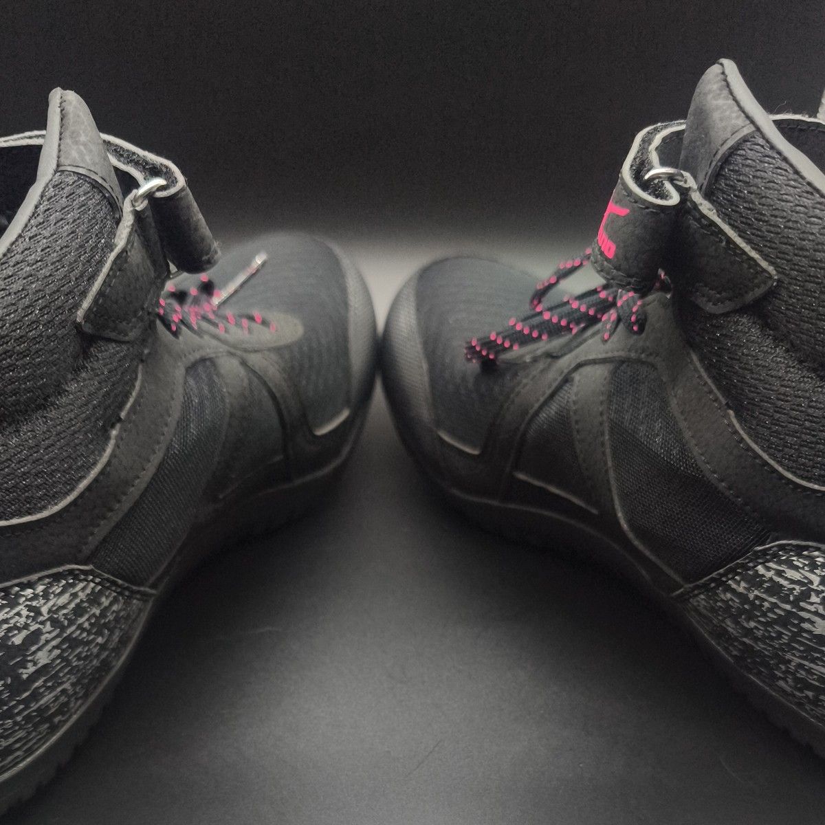 ミズノMIZUNO SD13H安全靴黒x 蛍光ピンクハイカット26 5｜Yahoo!フリマ