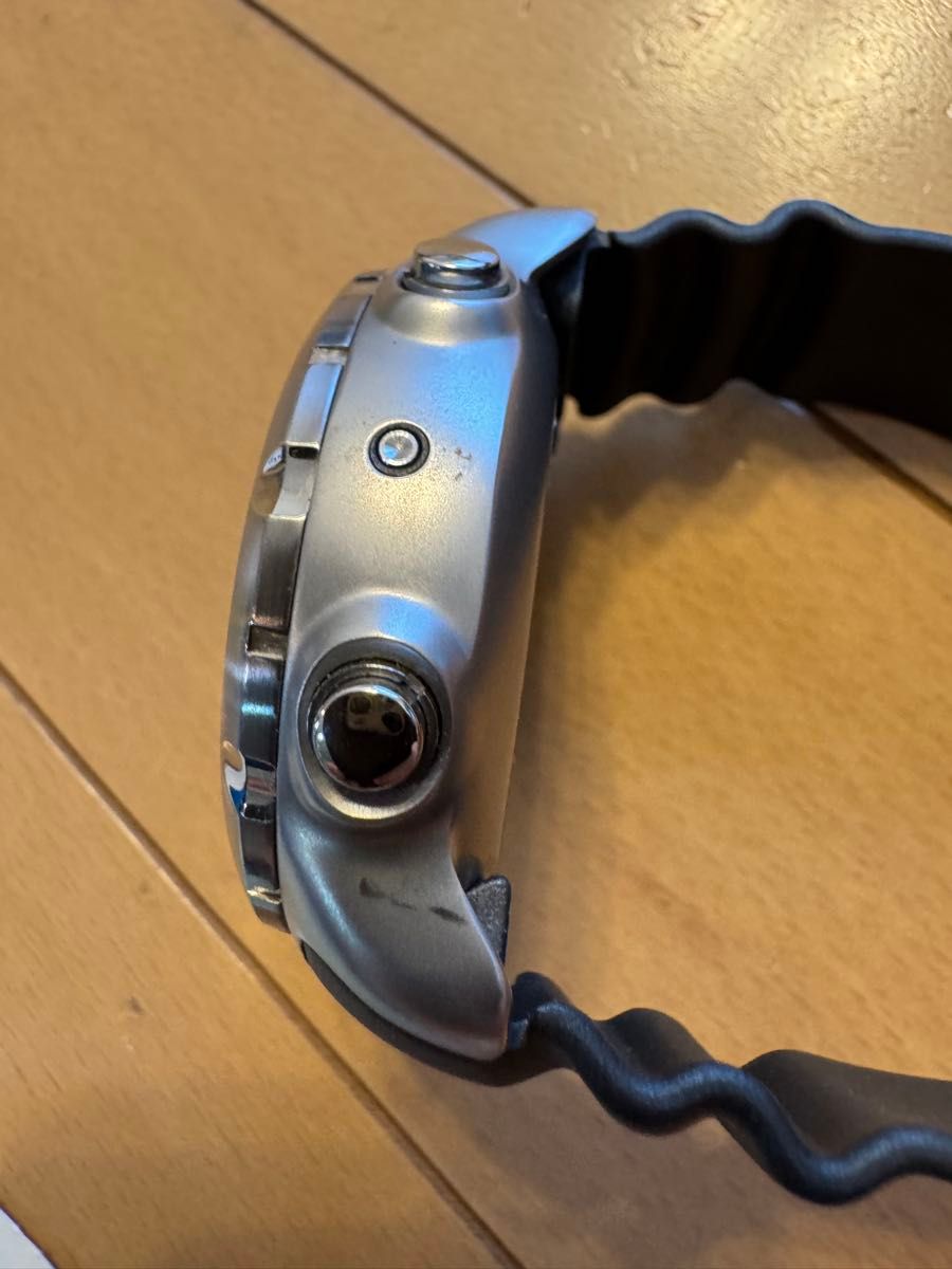 スント スティンガー SUUNTO STINGER ダイブコンピュータ 美品 8本使用