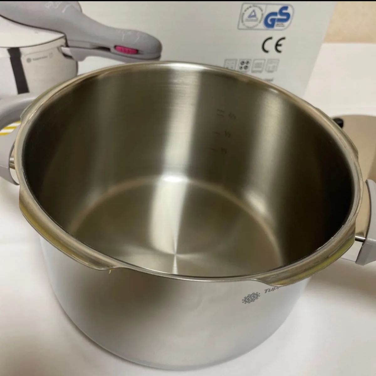 新品未使用】タッパーウェア レインボークッカー圧力鍋 ミニ｜Yahoo