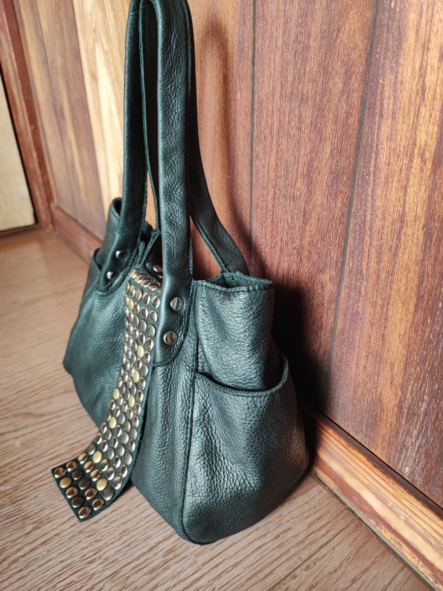 TRES トレ スタッズレザーバッグ 黒｜Yahoo!フリマ（旧PayPayフリマ）