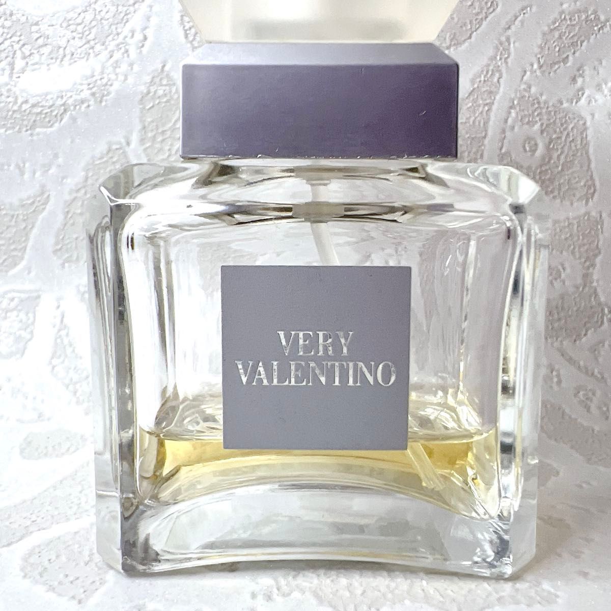 VALENTINO ベリーヴァレンティノ オードトワレ 30ml ヴァレンティノ