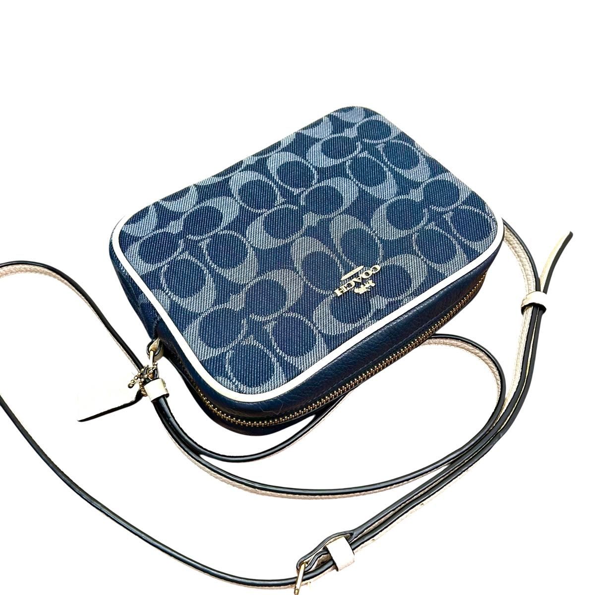 COACH coach コーチ ショルダーバッグ カメラバッグ シグネチャー