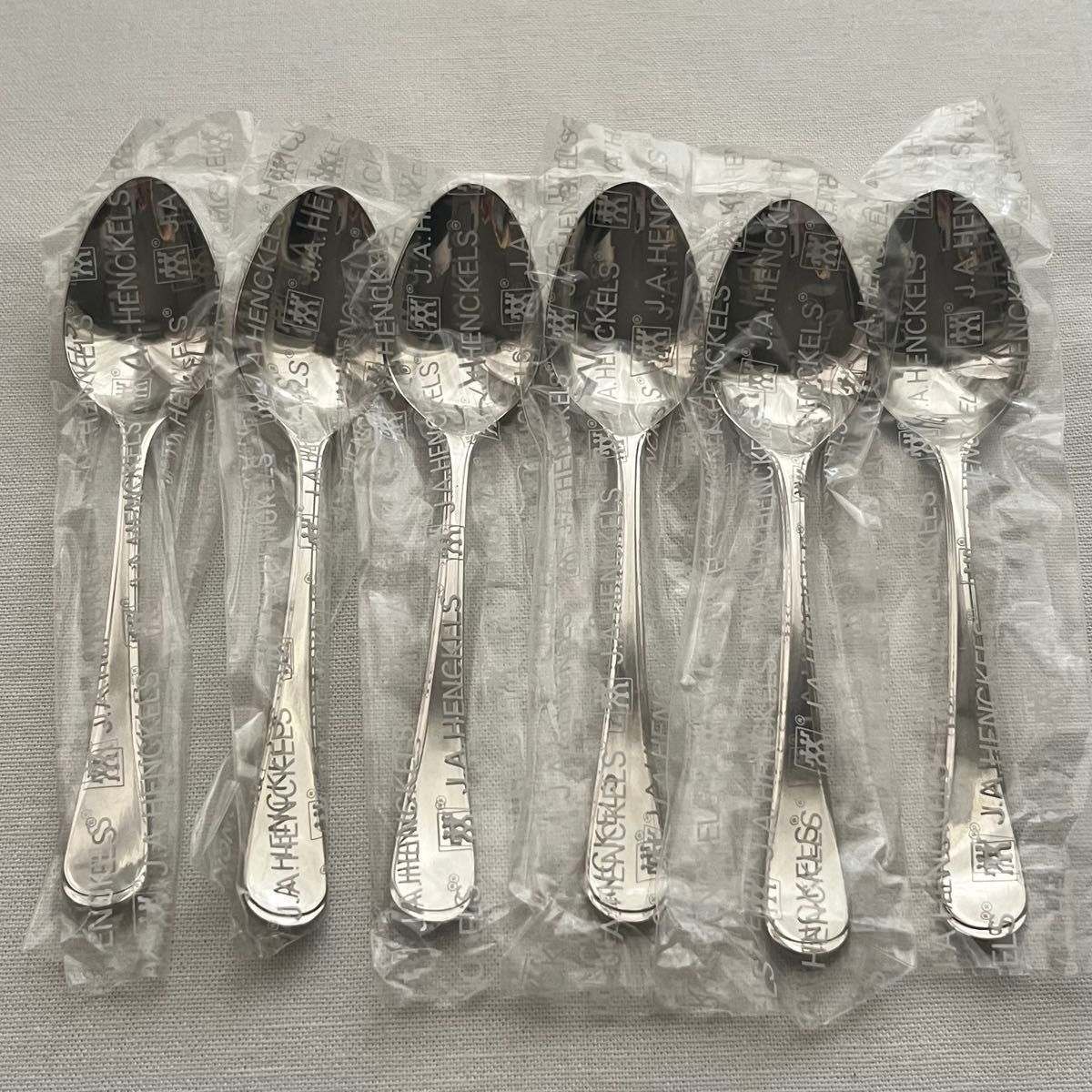 ツヴィリング ヘンケルス アムウェイ ディナーカトラリー セット 30本