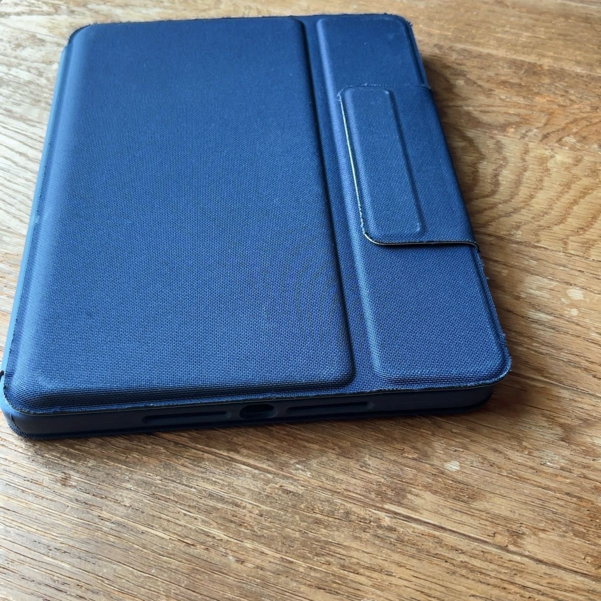 Logicool iPad用キーボード付きケース ネイビー iPad第7/8/9世代