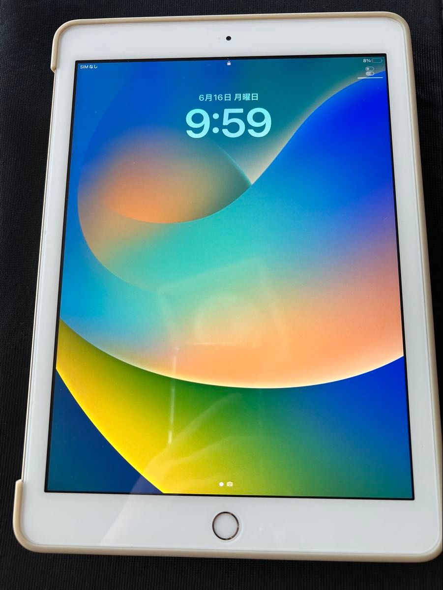 Apple iPad (第5世代) ゴールド 32GB ケース付き｜Yahoo!フリマ（旧