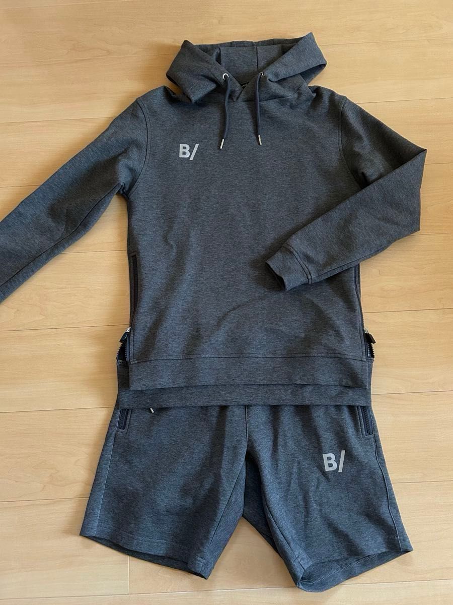 b/ ビースラッシュ パーカー ハーフパンツ セットアップ｜Yahoo!フリマ