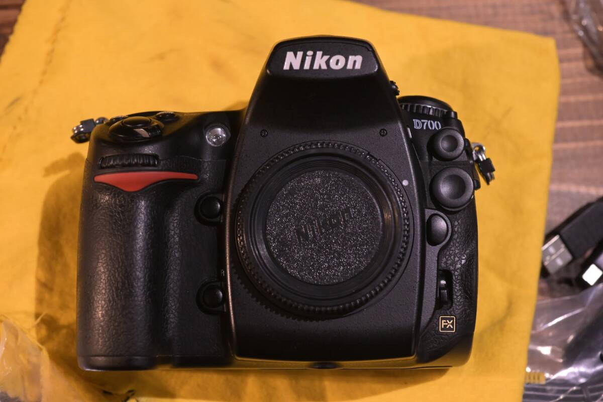 NIKON D700 シャッター回数 44 700回 フルサイズ 付属品多数｜Yahoo