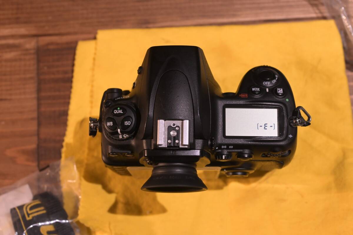 NIKON D700 シャッター回数 44 700回 フルサイズ 付属品多数｜Yahoo