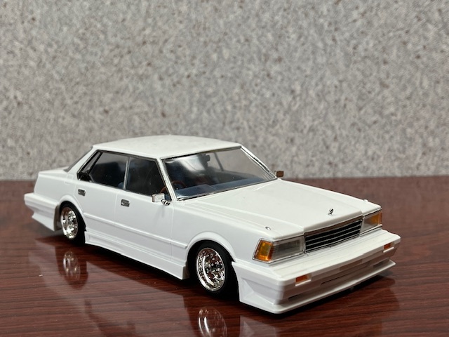 1/24 完成品 430セダン セドリック 1/24 完成品 430セダン セドリック