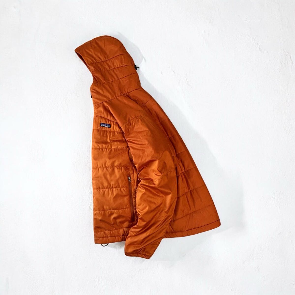 Patagonia マイクロパフ フーディ パタゴニア 2011年 83974 ナイロン