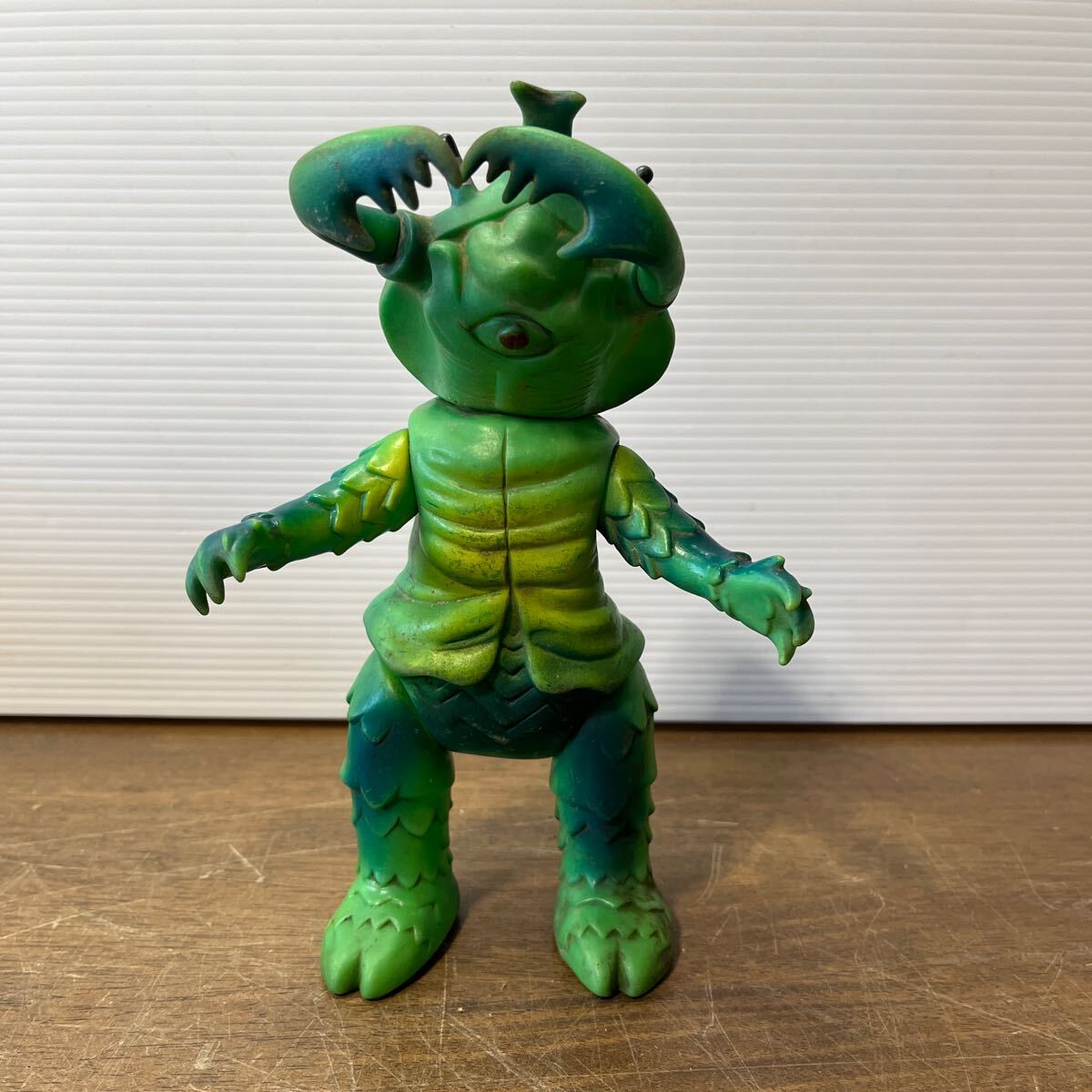 Yahoo!オークション - ソフビ アントラー ブルマァク 当時物 ウルトラ