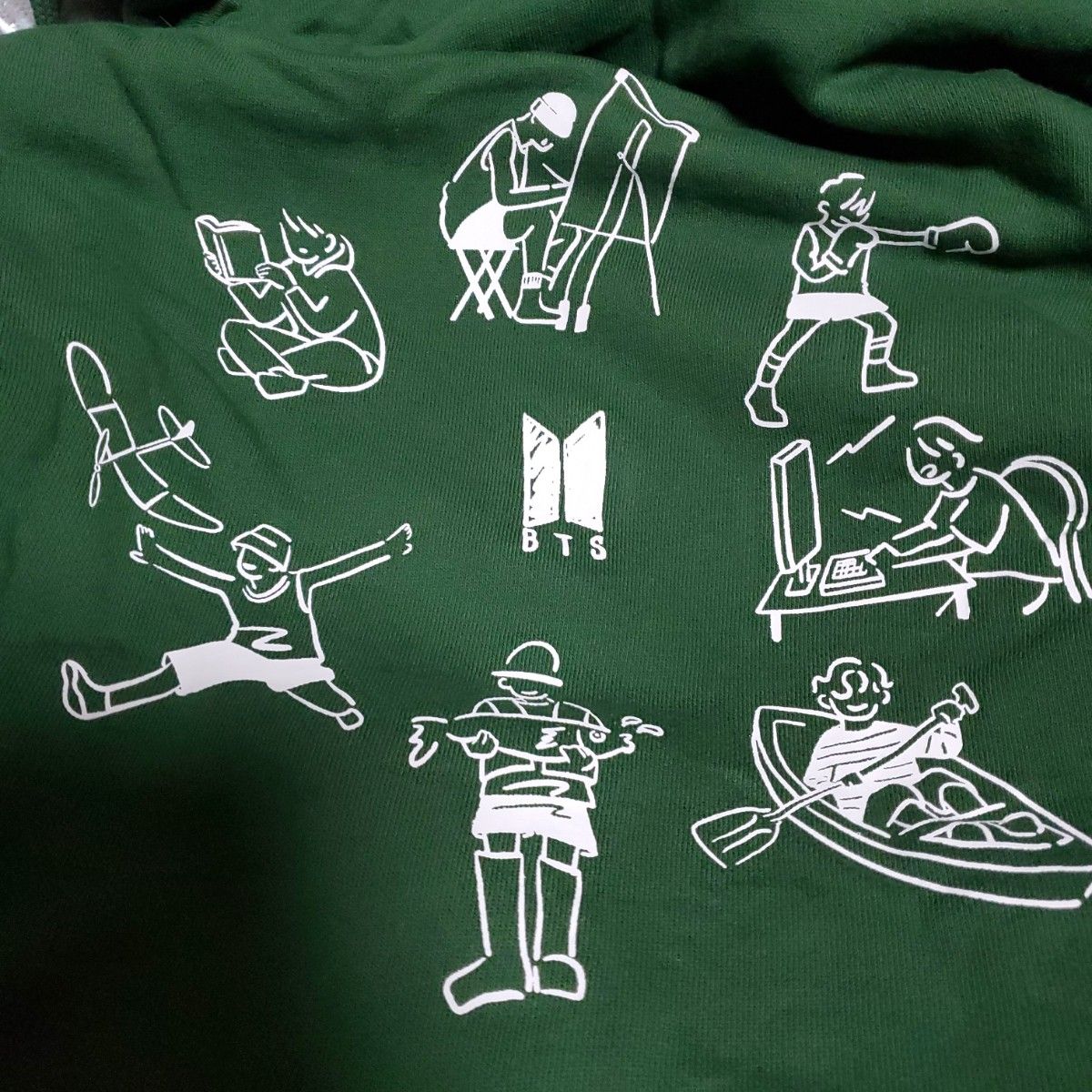 BTS 公式 タグ付き新品未使用 In the Soop M GREEN カーキ フーディー