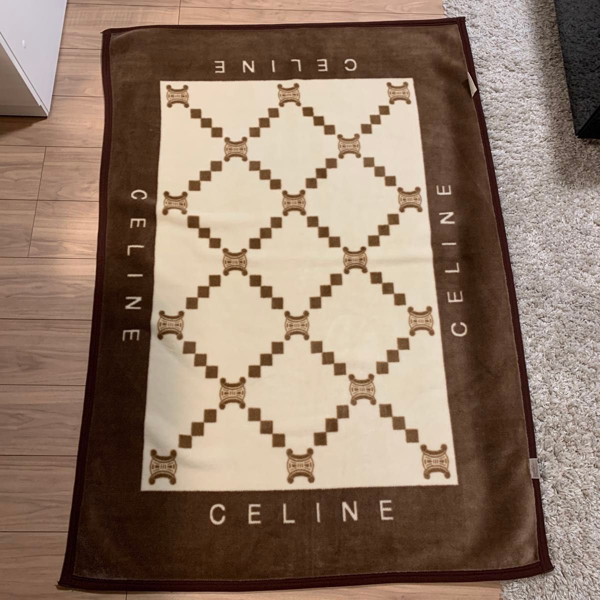 CELINEセリーヌアクリルハーフケット140X100cm ブランケット CELINE
