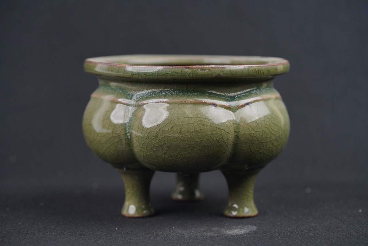 文房具雙耳香爐 宋時代汝窯 陶器冰裂纹 貫入