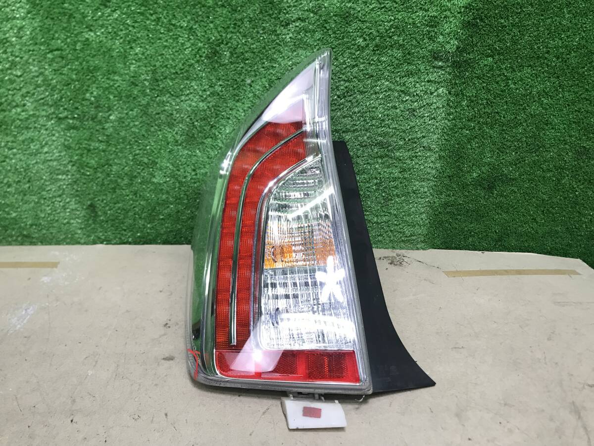 ZVW30 プリウス 後期 純正 左 テールランプ 30プリウス後期