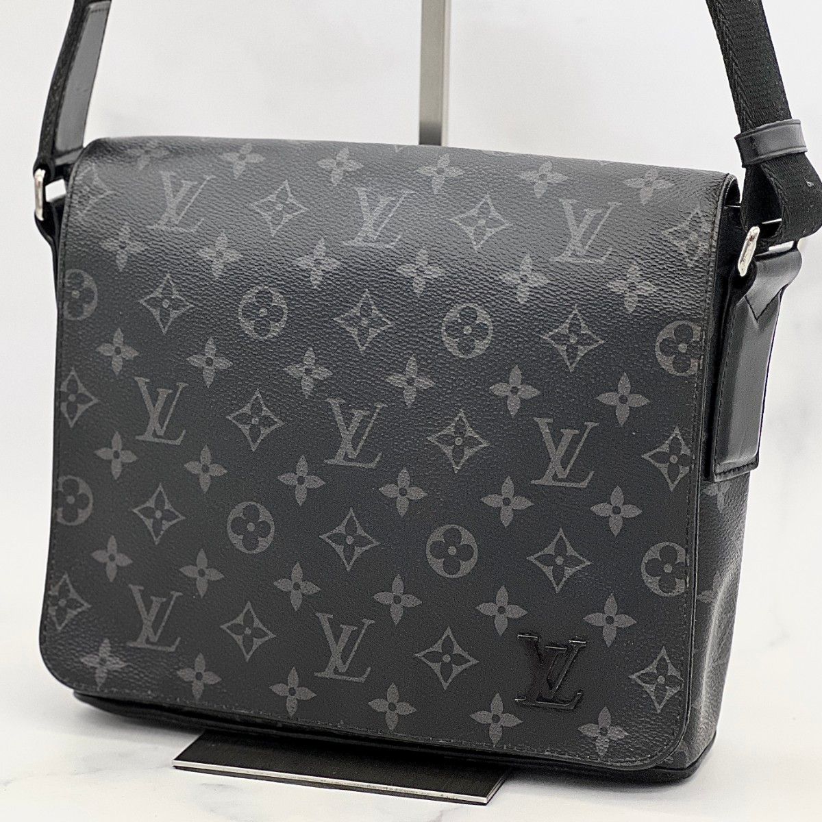 ルイヴィトン モノグラム エクリプス ディストリクトPM NM ショルダー