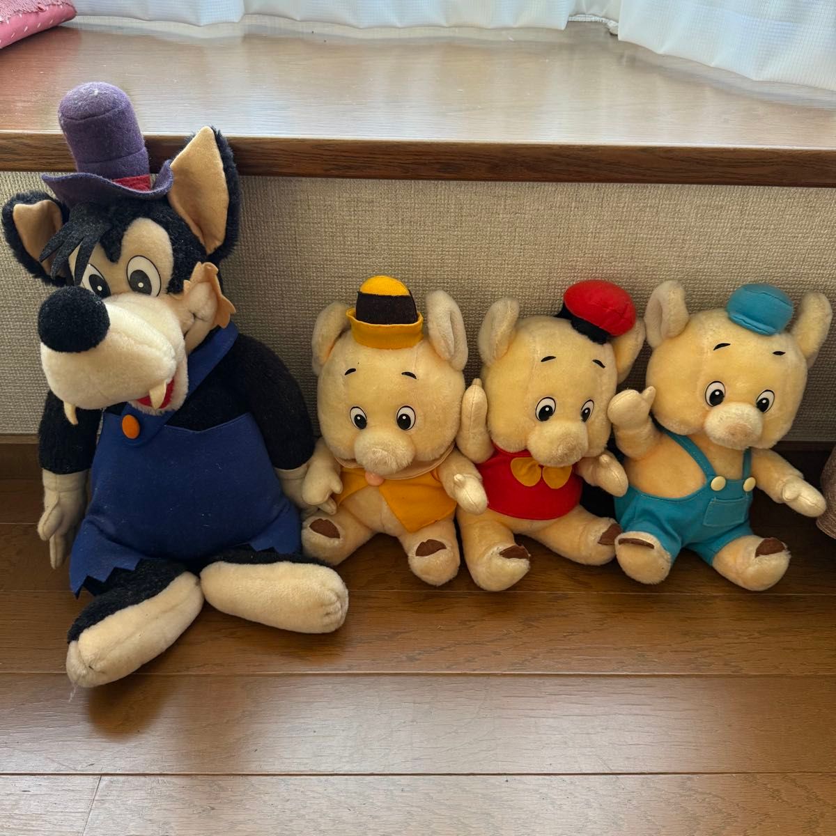 ディズニーランド 開園時 3匹のこぶた ビッグバッドウルフ ぬいぐるみ