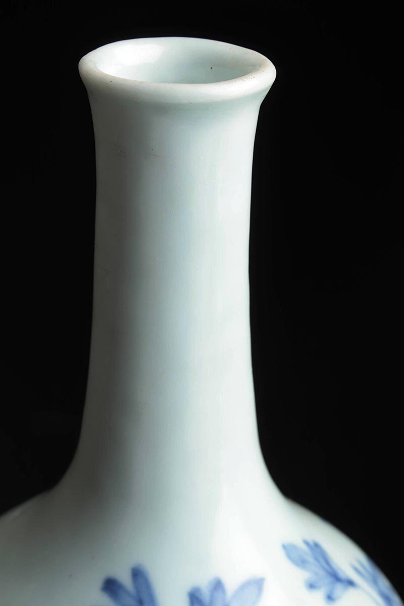 Yahoo!オークション - ER627 朝鮮古美術 李朝 青花白磁 分院窯 染付牡