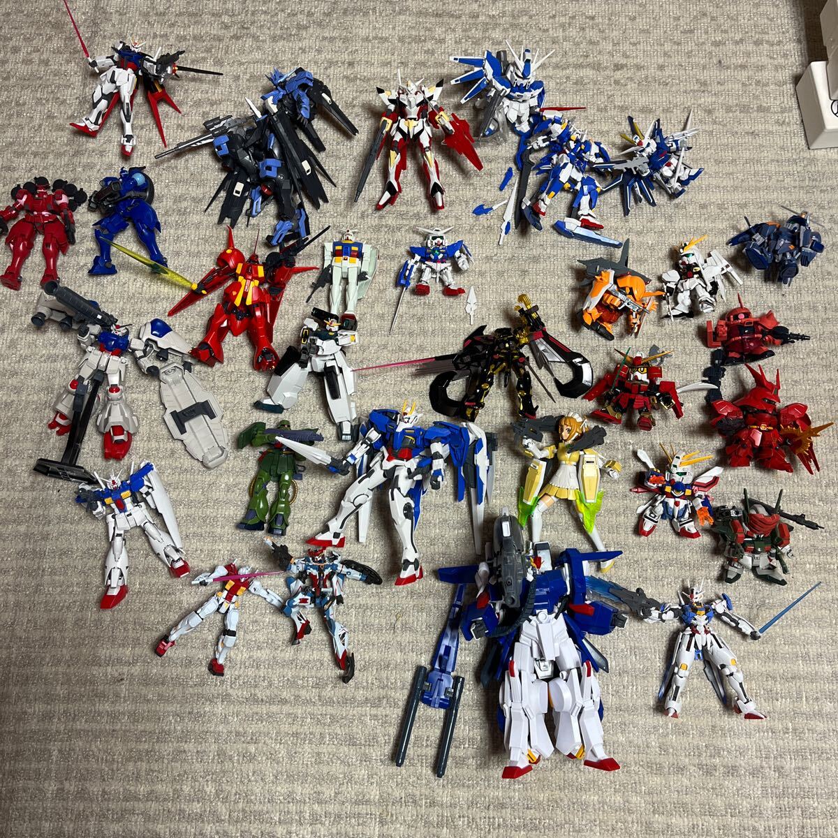 ガンダム 完成品 プラモデル ジャンク品 送料無料 バンダイ まとめ売り