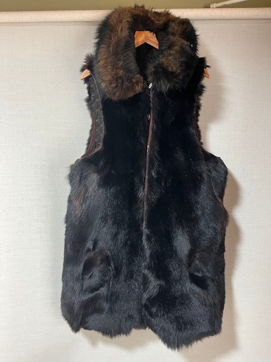 ビンテージ リアルファー 熊 マタギベスト 毛皮 熊革 アイヌ 民族衣装