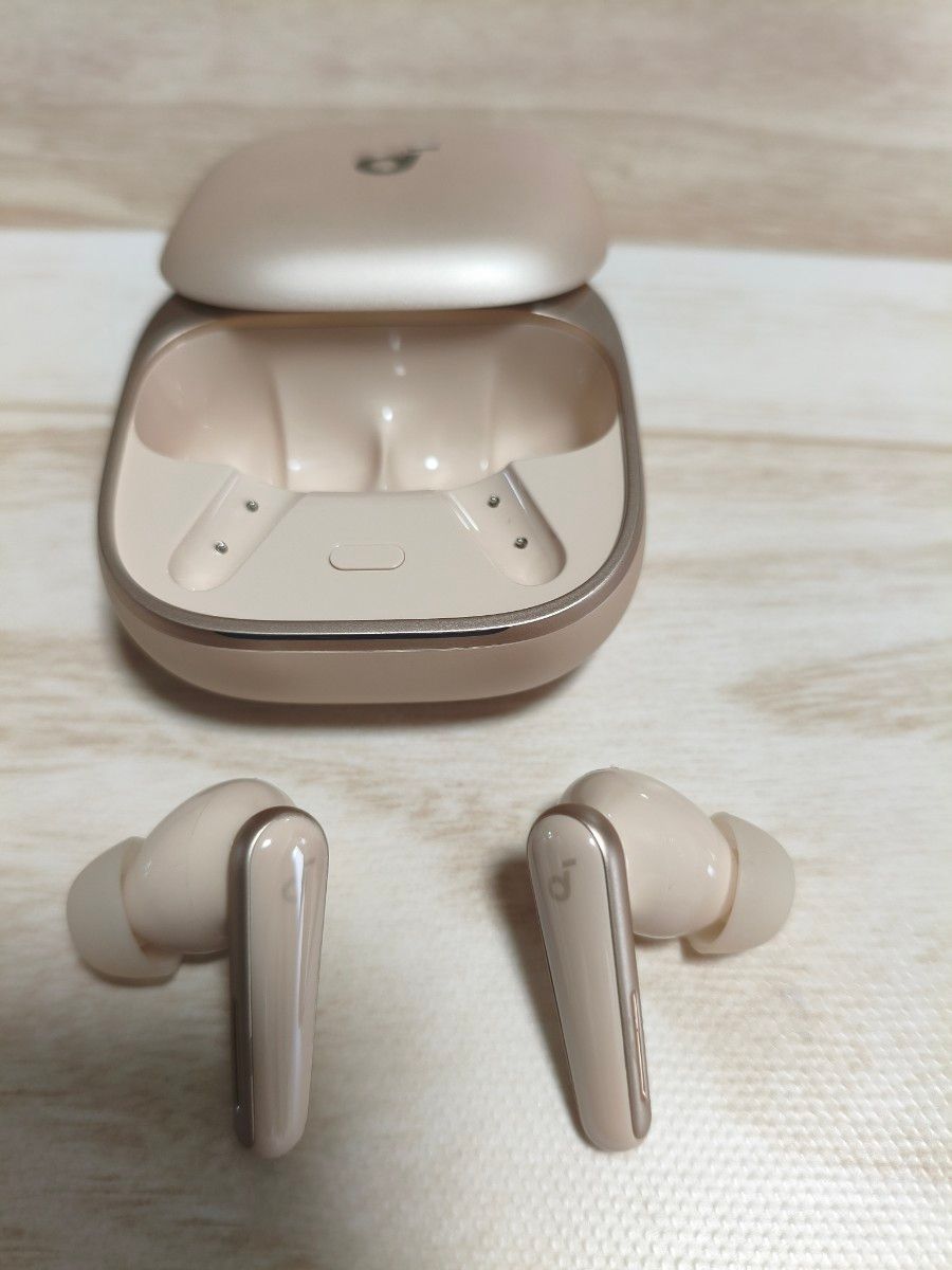 Soundcore Liberty5 シャンパンゴールド Soundcore Liberty 5